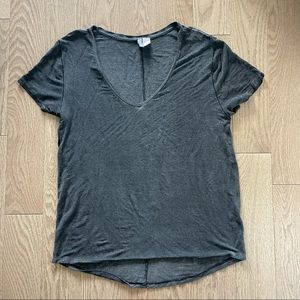 V Neck Grey Tshirt